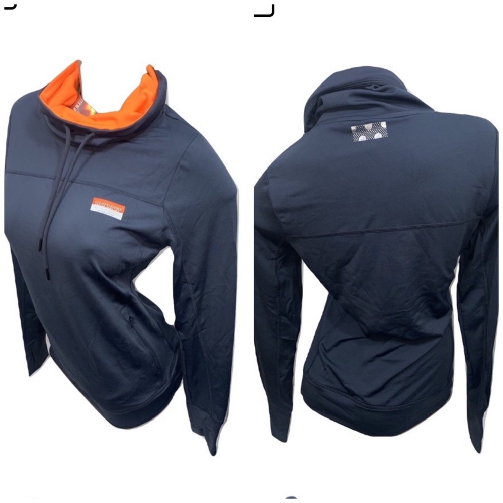 Bears Cowl Pullover